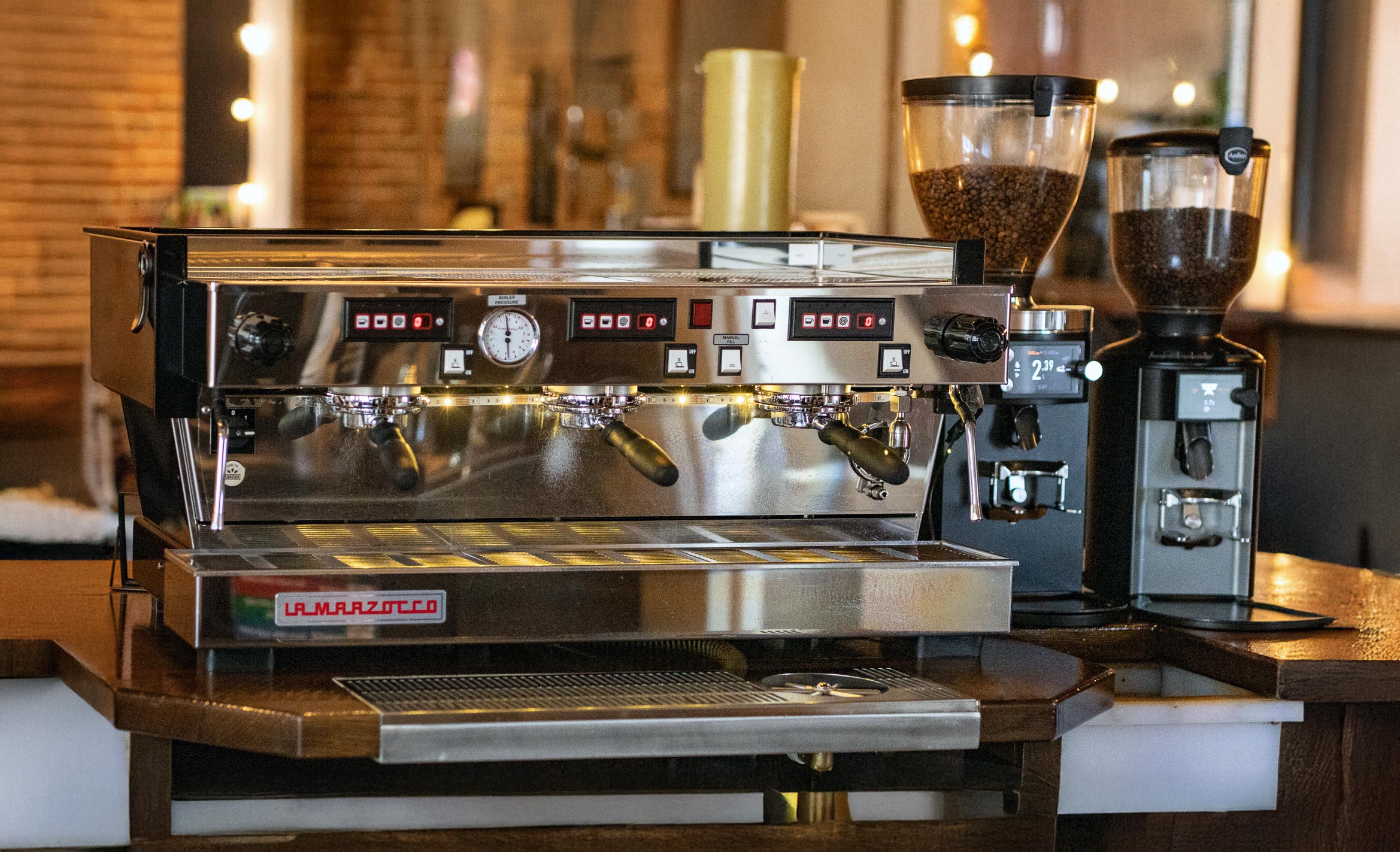 LaMarzocco Linea Espresso Machine in Ozark Coffee Company